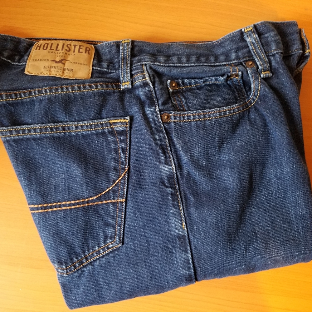 Hollister jeans